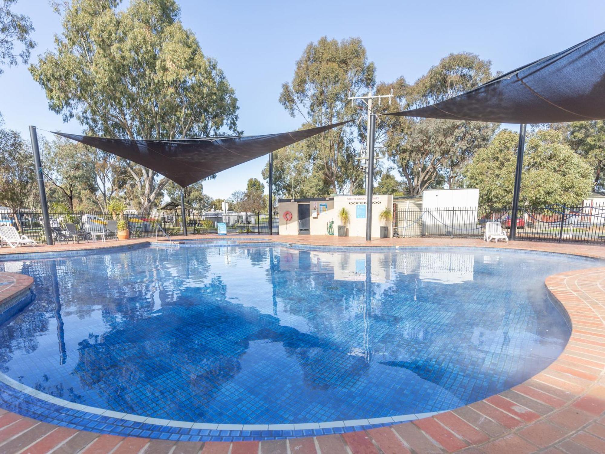 Nrma Echuca Holiday Park Екстериор снимка